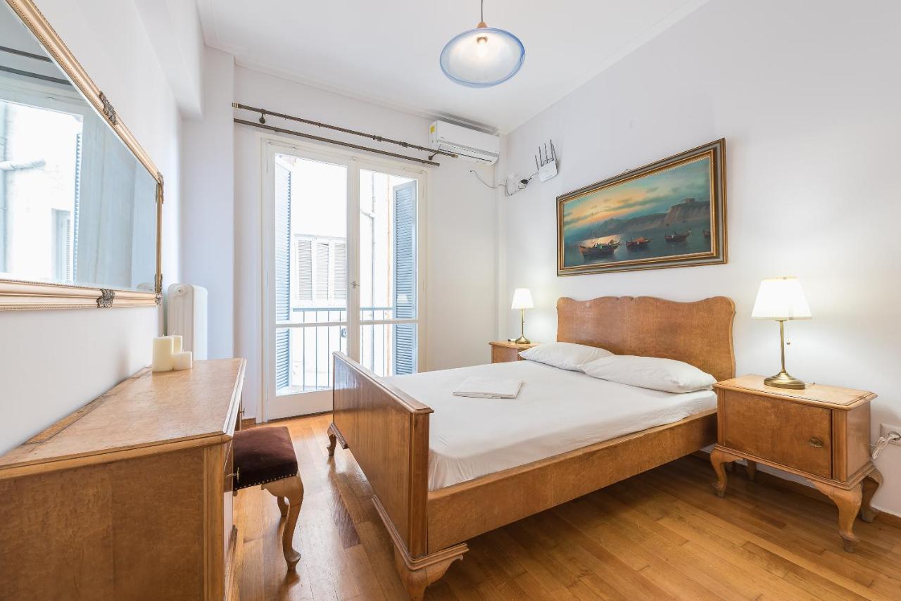 Victoria Plaza Palace Apartments アテネ エクステリア 写真