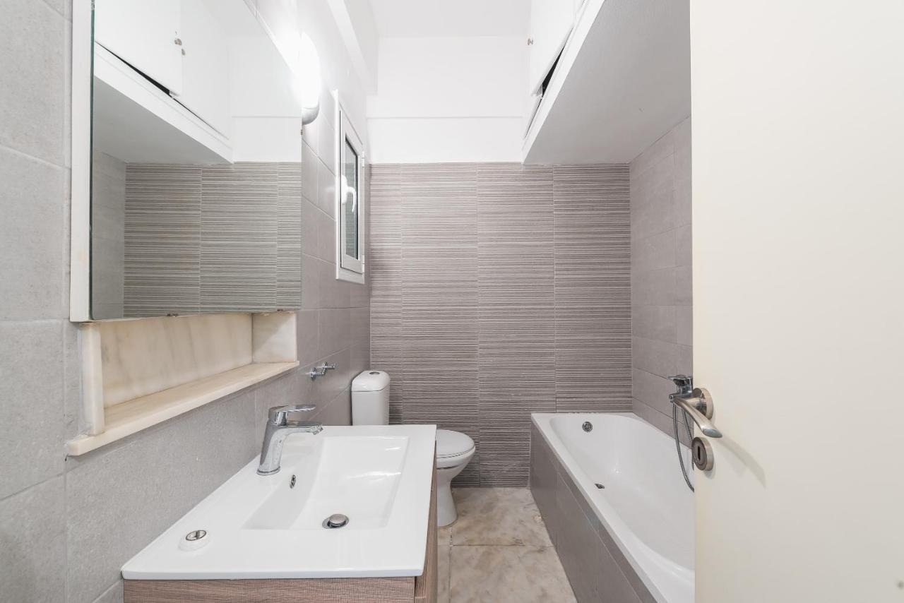 Victoria Plaza Palace Apartments アテネ エクステリア 写真
