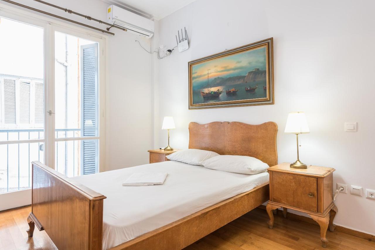Victoria Plaza Palace Apartments アテネ エクステリア 写真