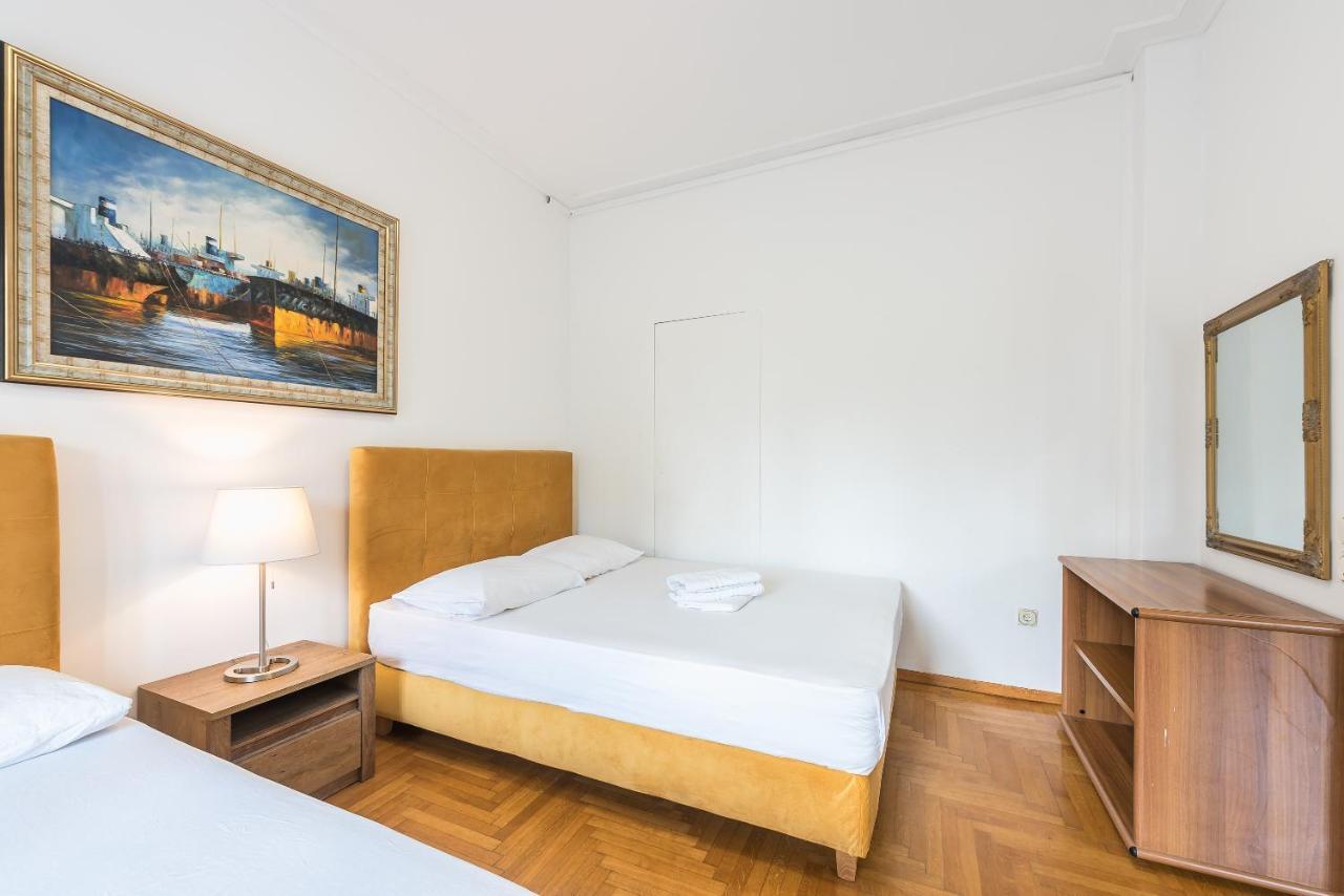 Victoria Plaza Palace Apartments アテネ エクステリア 写真