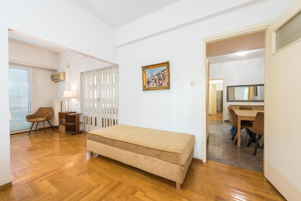 Victoria Plaza Palace Apartments アテネ エクステリア 写真